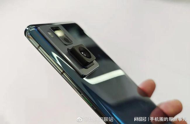 OPPO最新伸缩手机，科技美学的新革命