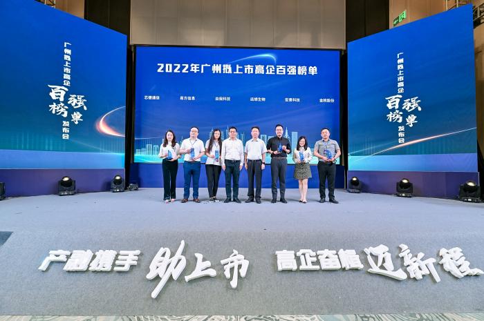 江阴新潮集团招聘启事，探索自然美景之旅，寻找内心宁静的职场伙伴