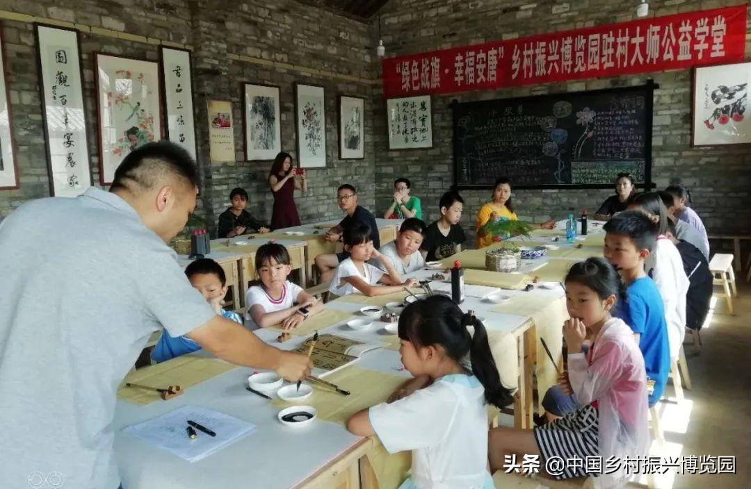 傅夜沉最新探索之旅，自然美景的轻松探索之旅